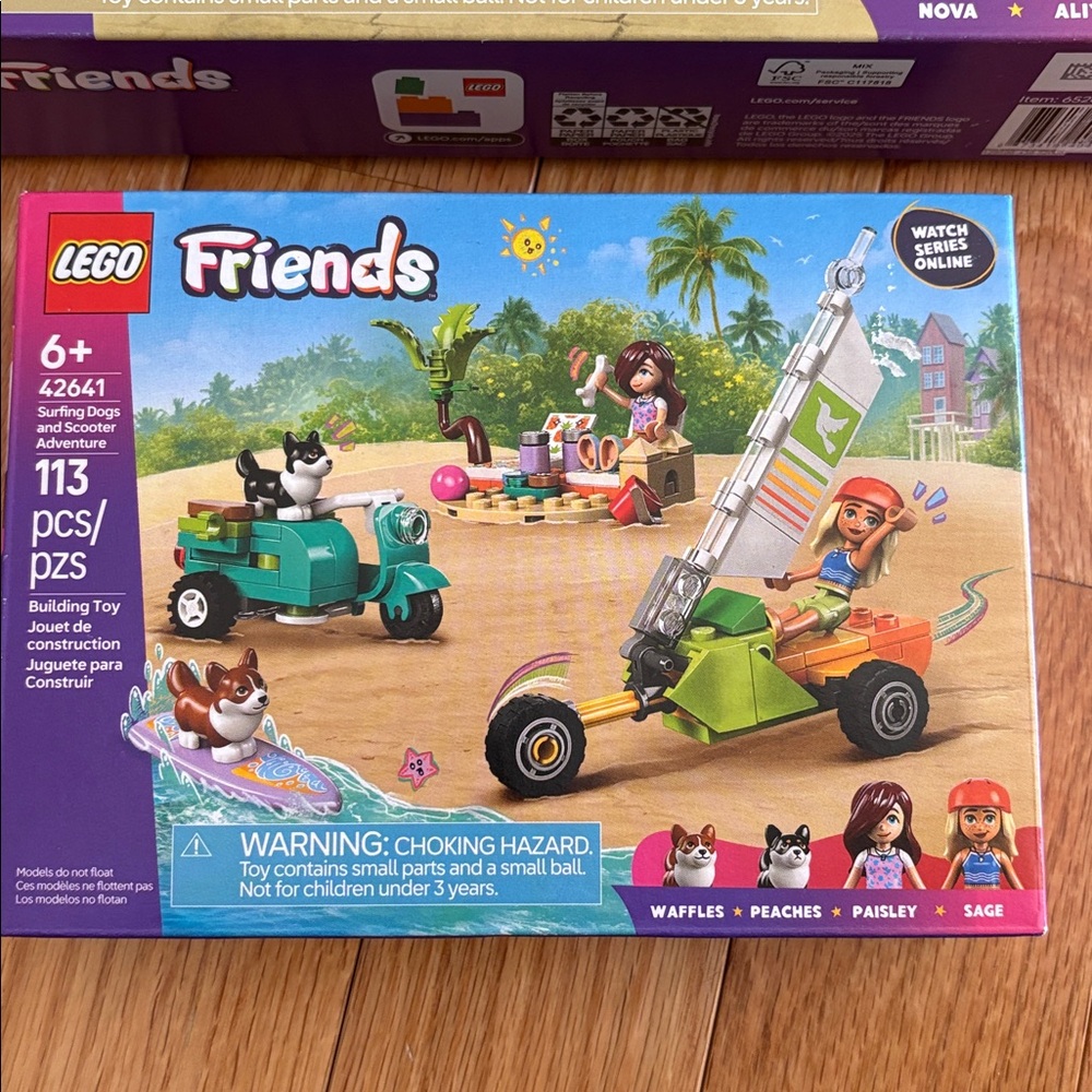 LEGO Friends Hair Salon & Accessories Store #42662 & Surfing dogs #42641 - Picture 4 of 5
